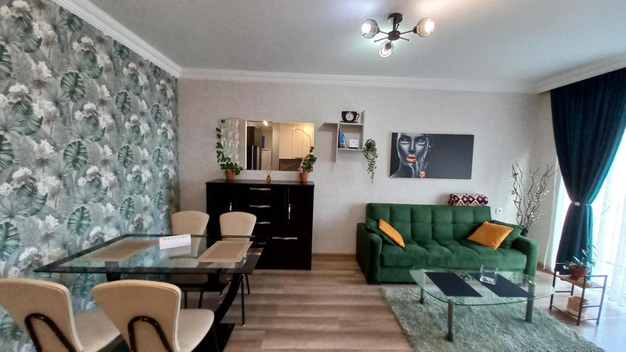 Ng Cozy App Apartment Tbilisi ภายนอก รูปภาพ